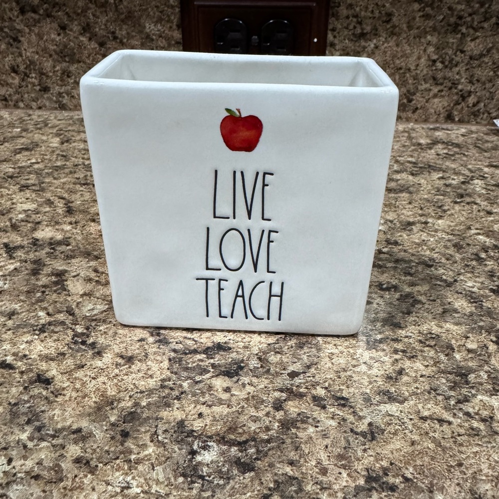 Brand new Rae Dunn Teacher pencil holder
